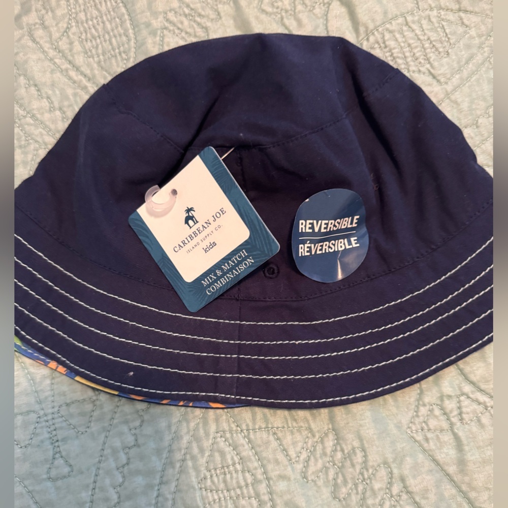REVERSIBLE kids sun hat by Caribbean Joe! See pic for all the details 🌴unisex